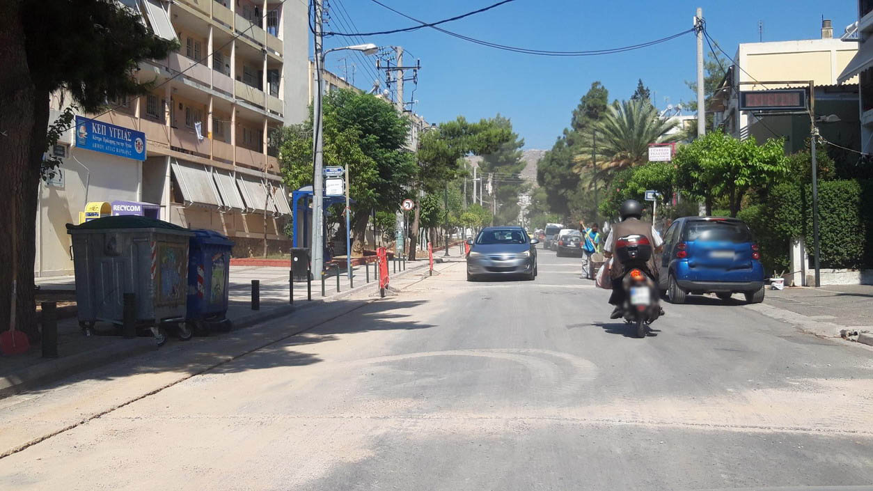 Τα συνεργεία οπτικών ινών στην οδό Ηρακλείου – Ας ελπίσουμε πως θα έχουν τελειώσει έως την Πέμπτη