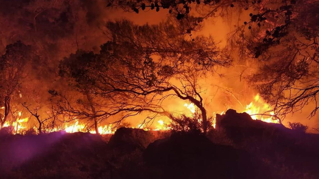 «ΠΟΛΥ ΥΨΗΛΟΣ ΚΙΝΔΥΝΟΣ ΠΥΡΚΑΓΙΑΣ (ΚΑΤΗΓΟΡΙΑ 4!!!) ΓΙΑ ΤΗΝ ΠΕΜΠΤΗ 27-07-2023