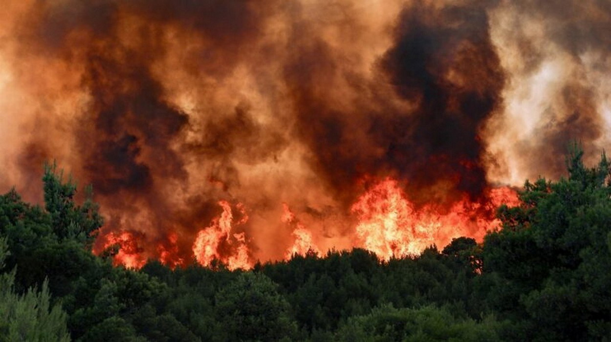 Πολύ υψηλός ο κίνδυνος πυρκαγιάς και σήμερα ΤΡΙΤΗ 18 Ιουλίου – Κλιματιζόμενοι χώροι στο δήμο