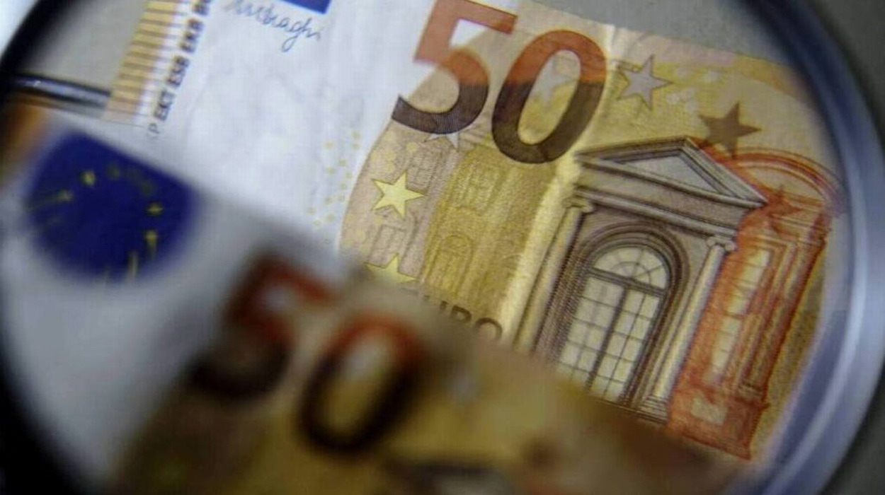 Youth Pass: Δύο φορές θα παίρνουν οι νέοι τα 150 ευρώ