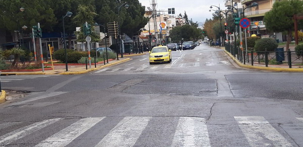 Το ποσοστό των δρόμων που ασφαλτοστρώθηκαν, είναι μικρό σε σχέση με το σύνολο των δρόμων που χρειάζονται νέα άσφαλτο