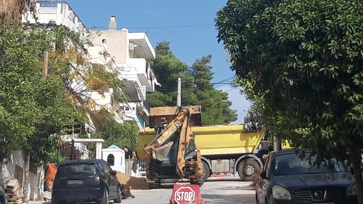 Απομακρύνθηκαν τα χώματα από την Π. Π. Γερμανού