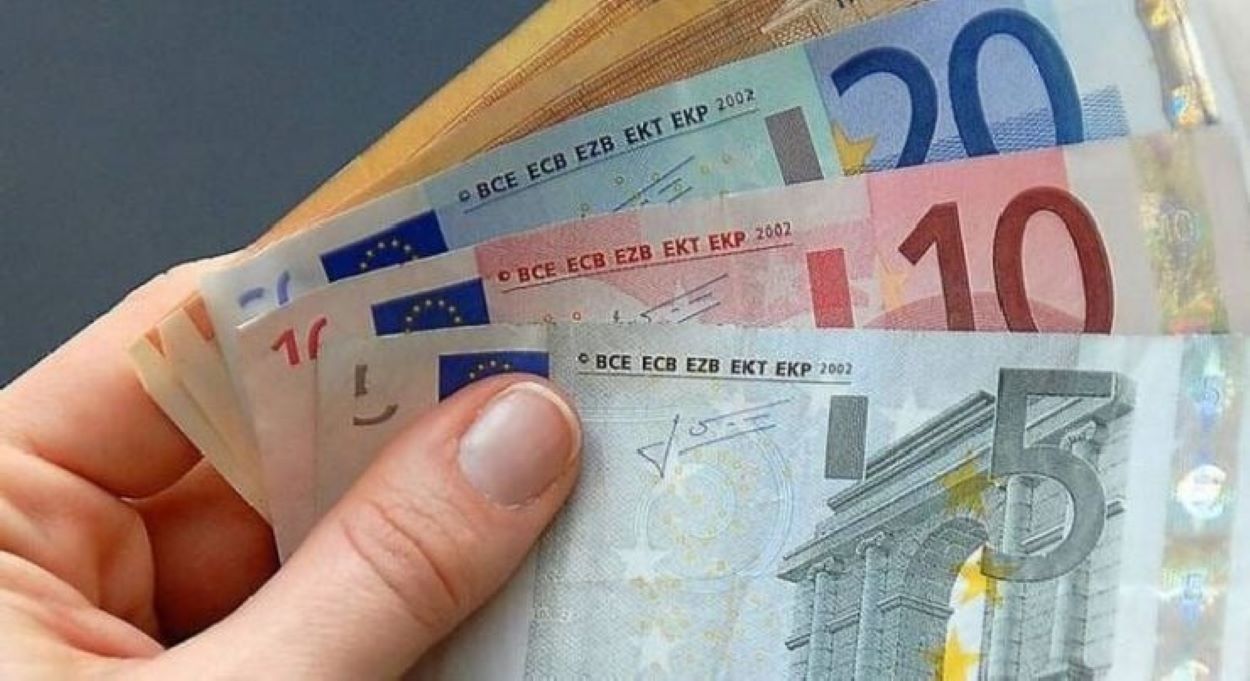 ΔΥΠΑ: «Προ των πυλών» νέο επίδομα 718 ευρώ για ευάλωτους ανέργους – Ποια επιδόματα καταργήθηκαν