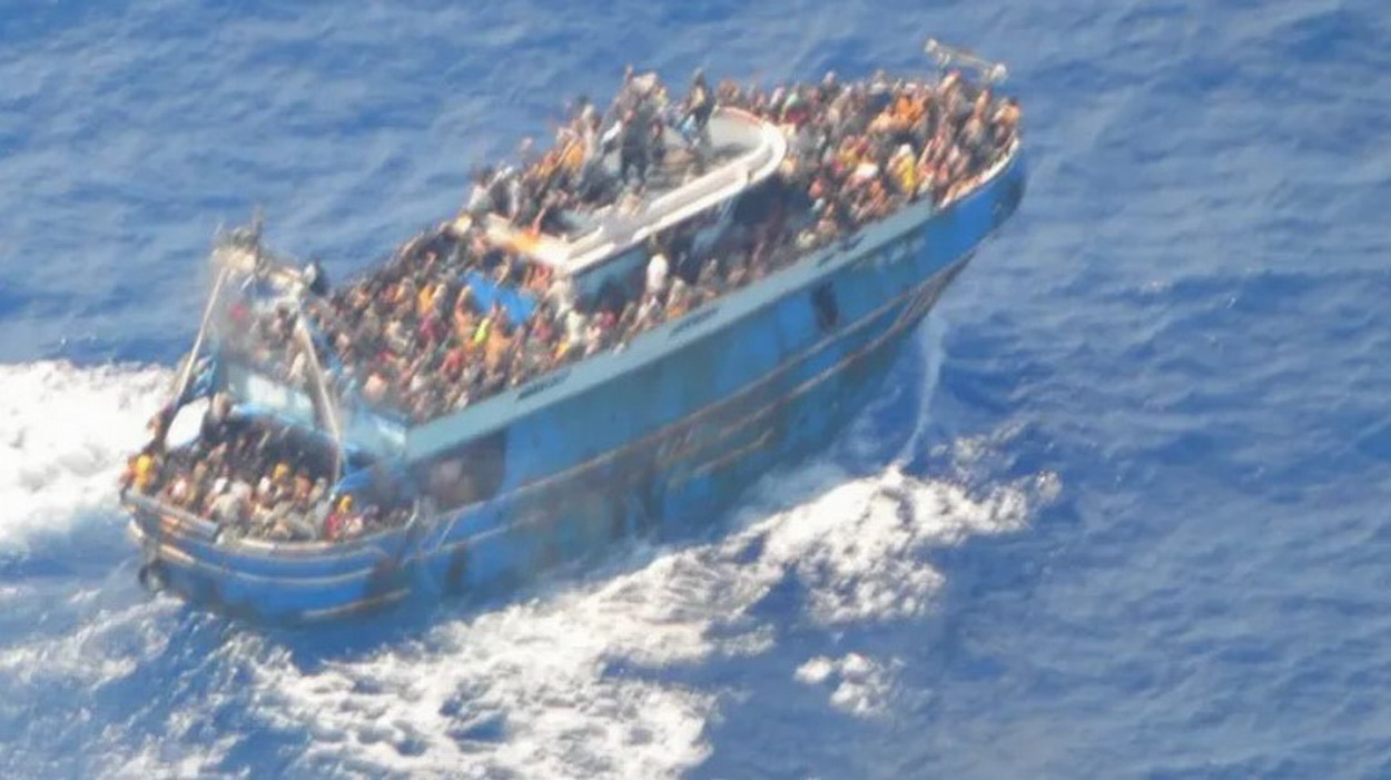 BBC: Ένα χρόνο μετά το ναυάγιο της Πύλου – Ποιος προκάλεσε την ανατροπή του σκάφους – Ποιος ο ρόλος του Λιμενικού- Επιφυλάξεις για την ελληνική έρευνα