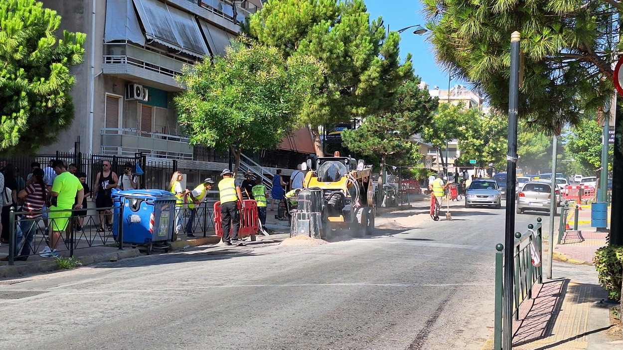 Γενική κυκλοφοριακή αναστάτωση, στην οδό Μεγάλου Αλεξάνδρου λόγω εργασιών για τη ΔΕΗ