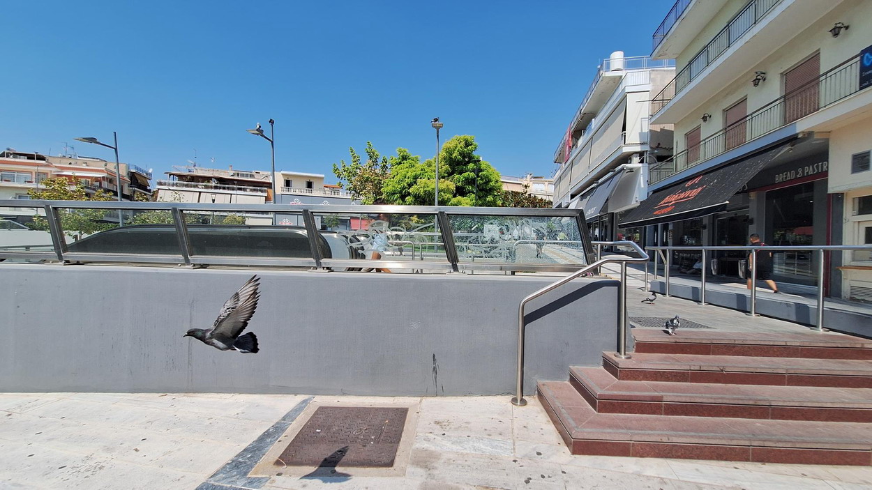 Οι βανδαλισμοί συνεχίζονται σε δημόσια και δημοτική περιουσία…