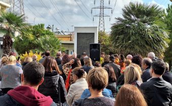 Με μία λιτή αλλά άκρως συγκινησιακή εκδήλωση ο Δήμος μας τίμησε εχθές τους Ήρωες του Πολυτεχνείου