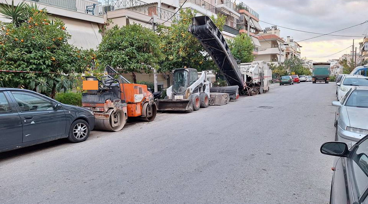 Έργα οδοποιίας στην οδό Παπαδιαμάντη