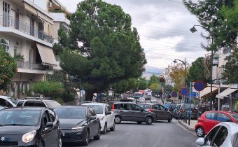 Κυκλοφοριακό ΘΡΙΛΕΡ εχθές το πρωί στην πόλη μας – Μόνο η Τροχαία δεν έστησε ΜΠΛΟΚΟ…