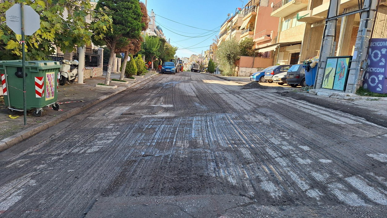 Έργα οδοποιίας στην οδό Παπαδιαμάντη…