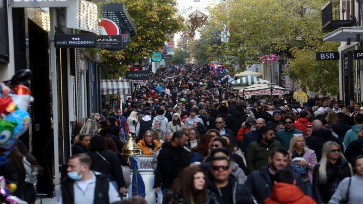 Εορταστικό ωράριο: Καταστήματα και σούπερ μάρκετ