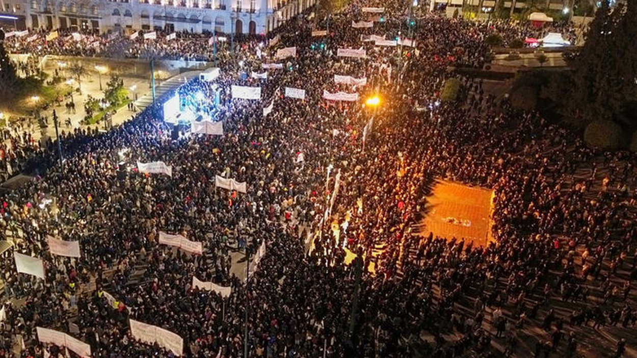 Λαϊκή Συσπείρωση Αγίας Βαρβάρας: “Ή τα κέρδη τους ή οι ζωές μας – Αυτή η πολιτική με τον οργανωμένο αγώνα του λαού θα ανατραπεί”