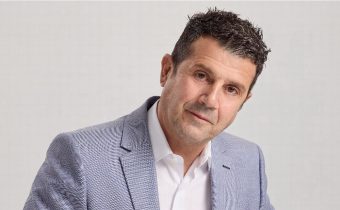 Ο ανεξάρτητος Δημοτικός Σύμβουλος κ. Δημήτρης Σωτηρόπουλος κατήγγειλε πως δέχτηκε αναίτια επίθεση από συνάδελφό του και δύο πολίτες