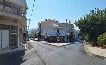 Γιατί δεν γίνονται οι διαγραμμίσεις των διαβάσεων πεζών στον κόμβο Οδυσσέως- Σωκράτους – Ηπείρου;;;