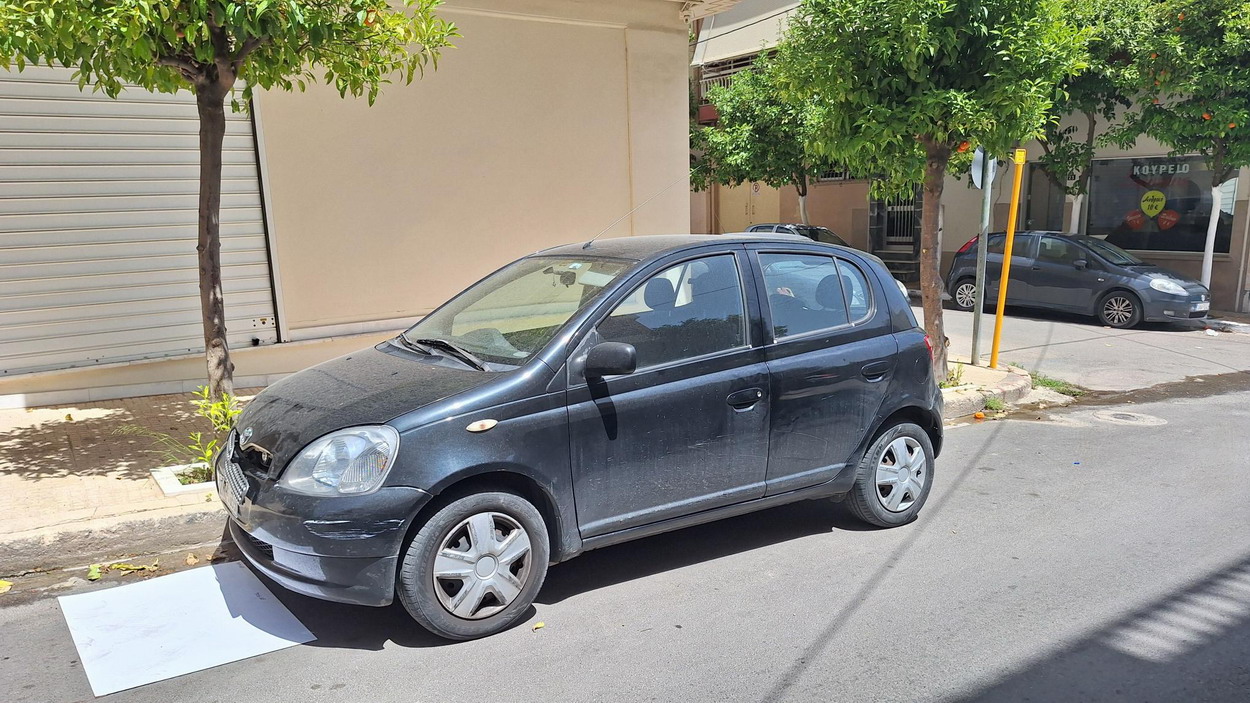 Έκλεψαν ακόμα μία μπαταρία οχήματος που ήταν παρκαρισμένο