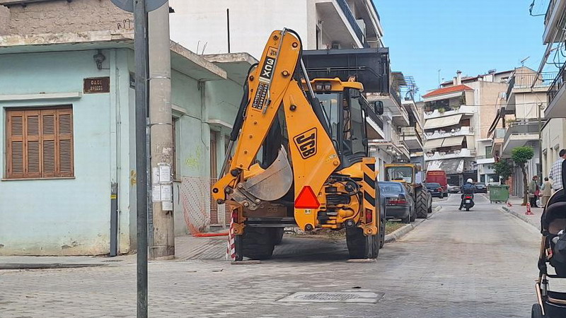 Η ΕΥΔΑΠ επισκεύασε τη διαρροή στην οδό Κολοκυθά