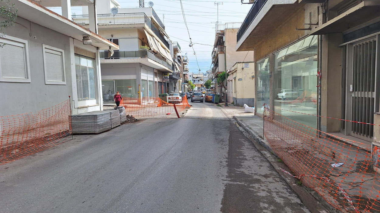 Επικίνδυνο το απότομο στένεμα του δρόμου, ιδιαίτερα τις νυκτερινές ώρες – Επιβάλλεται ιδιαίτερη σήμανση