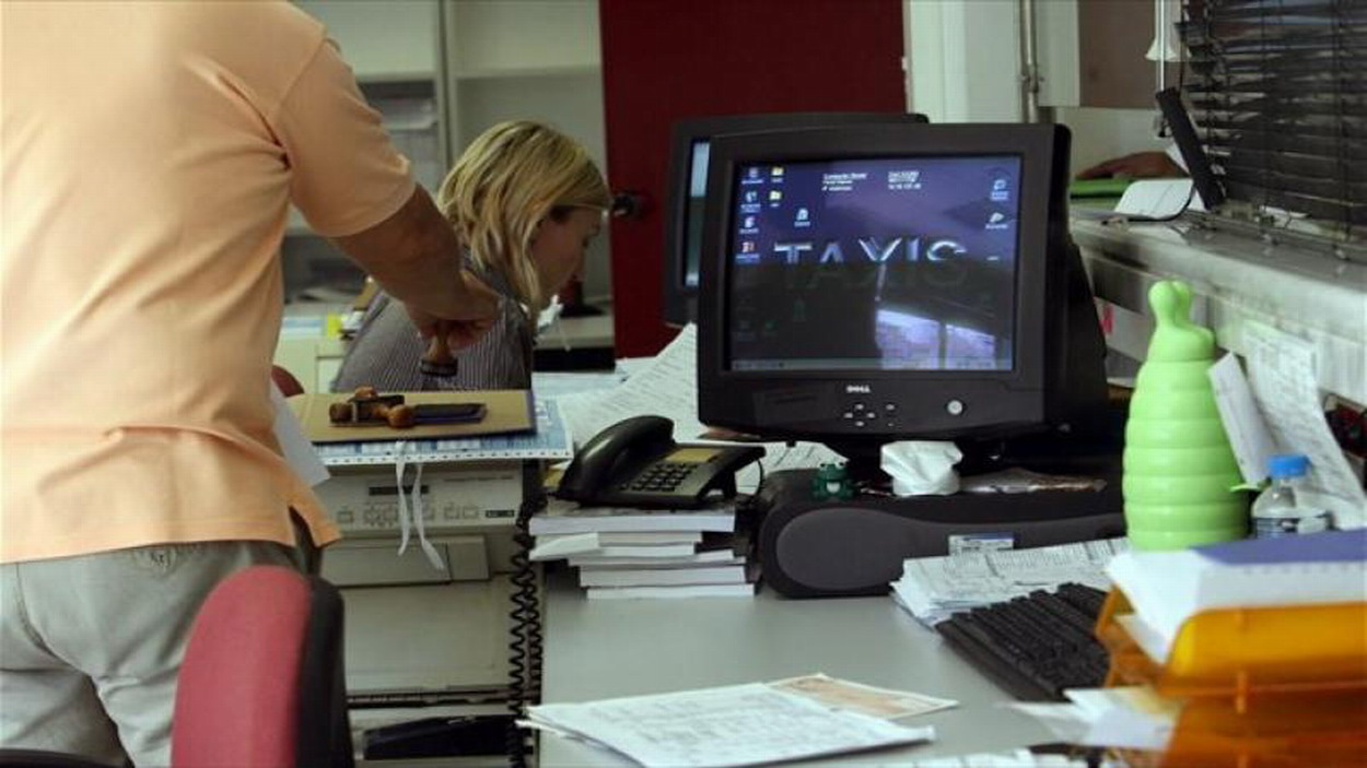 ΑΑΔΕ: Μπόνους για συνεπείς φορολογουμένους με εκπτώσεις & περισσότερες δόσεις