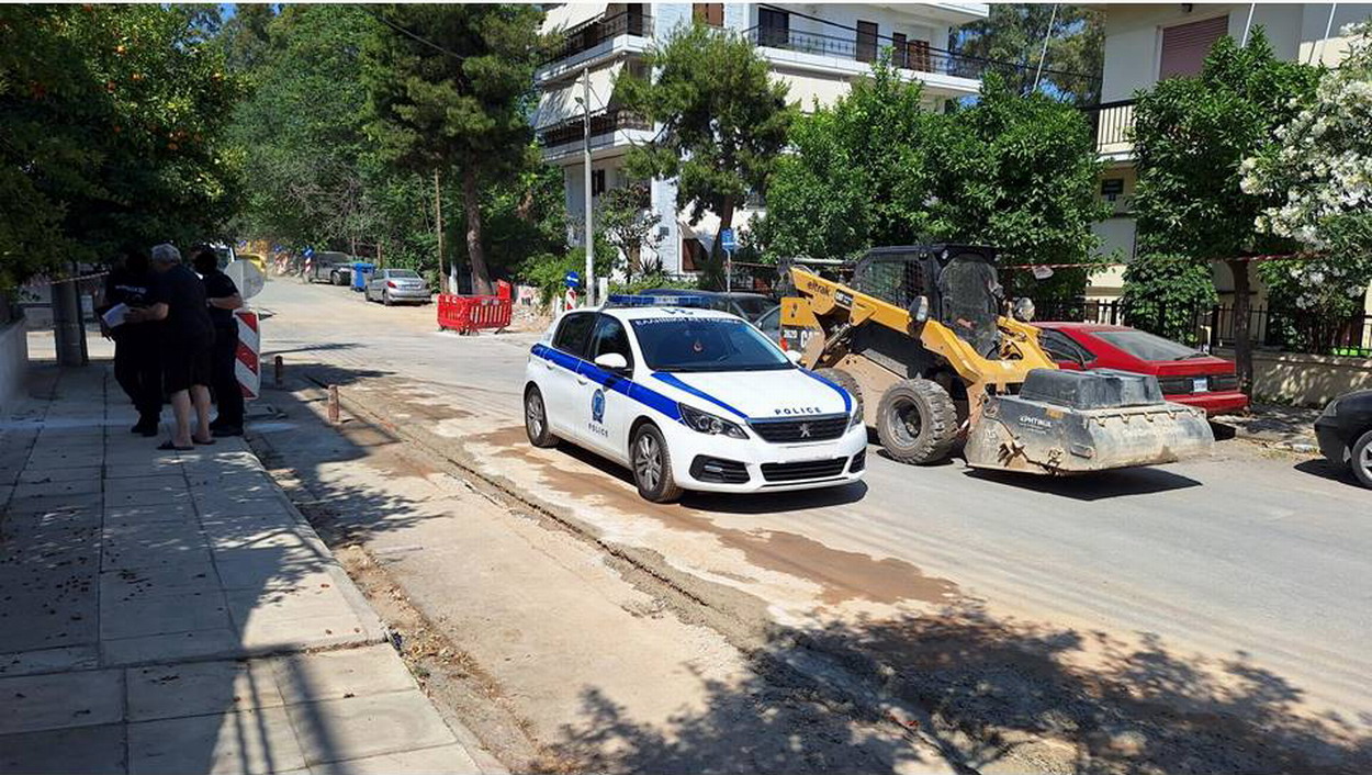 Παρέμβαση της αστυνομίας για εργασίες οπτικών ινών, σε ώρα κοινής ησυχίας, μετά από διαμαρτυρία συμπολίτη μας