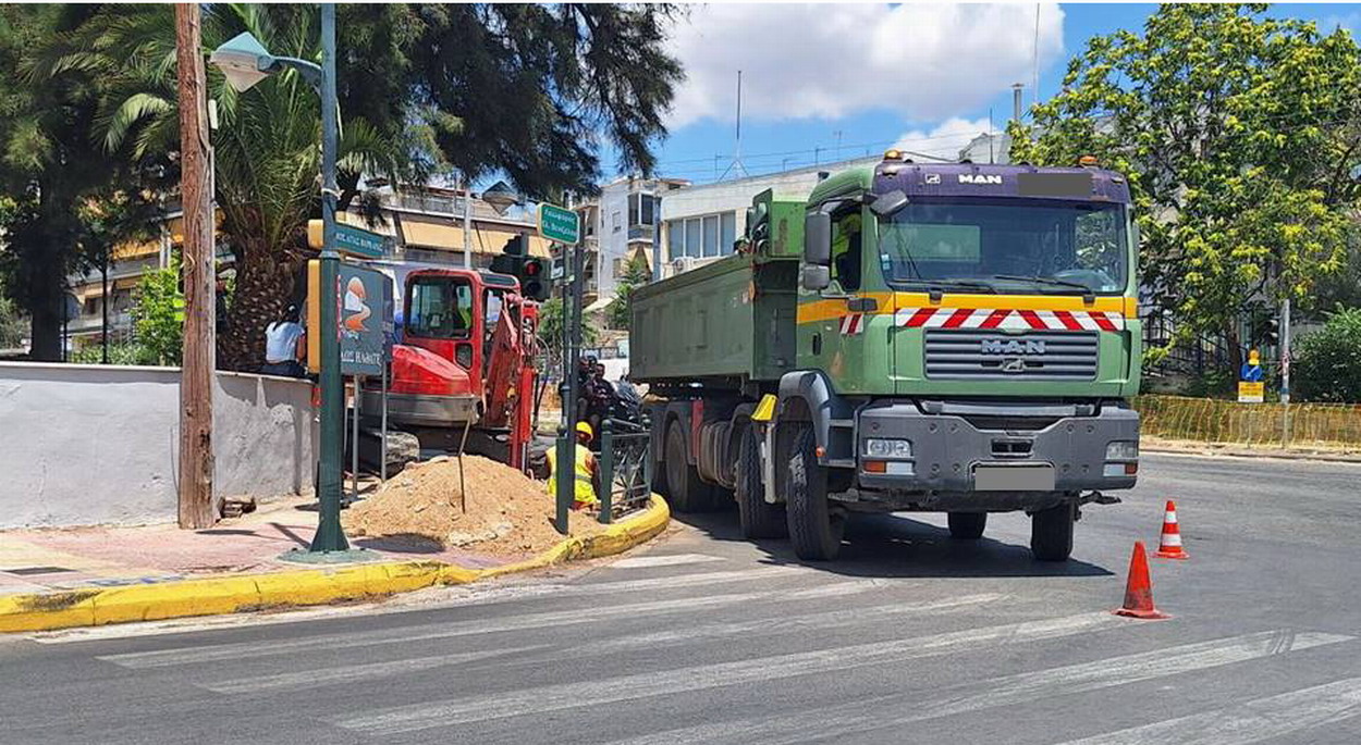 Εργασίες του ΔΕΔΔΗΕ στην διασταύρωση Ελ. Βενιζέλου και Ιεράς Οδού