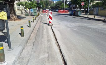 Καινούργια σκαψίματα για οπτικές ίνες στους ίδιους δρόμους, δίπλα στα χαντάκια που ανοίχτηκαν την περασμένη εβδομάδα
