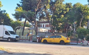 Σπατάλη ηλεκτρικού ρεύματος – Συνεχίζει Δημοτικός φωτισμός να είναι αναμμένος μέρα – νύκτα