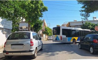 Τα λεωφορεία δυσκολεύονται στη στροφή Βουτένης και Σίφνου