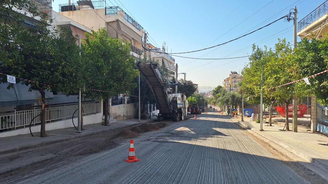 Συνεχίστηκε το φρεζάρισμα της οδού Π. Π. Γερμανού