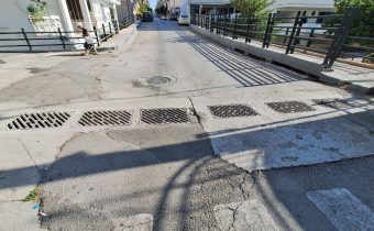 Σπασμένα τσιμέντα στα φρεάτια – Χρειάζονται επίσης πλύσιμο, ράντισμα και άσπρισμα για την αντιμετώπιση ποντικιών, κουνουπιών κ. ά. απειλών για τη δημόσια υγεία…
