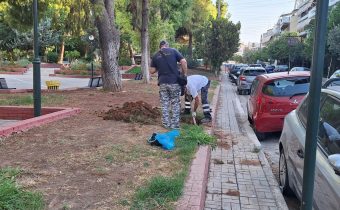Επισκευάστηκε το αυτόματο πότισμα στην πλατεία 19 Μάη, που πλημμύριζε πεζοδρόμιο και οδόστρωμα