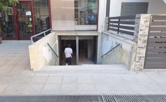 Διαμόρφωση δημοτικού υπόγειου χώρου σε αποθήκη, στην οδό Πλούτωνος – Παλαιότερα στεγάζονταν αθλητικές δραστηριότητες εκεί