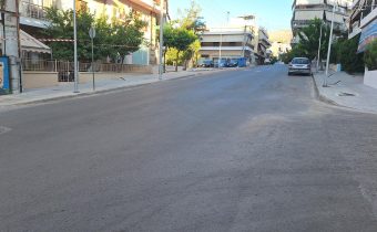Έως την οδό Πλούτωνος η ασφαλτόστρωση της Π. Π. Γερμανού, ενώ είχε ανακοινωθεί πως θα φτάσει στην Παλ. Πολεμιστών