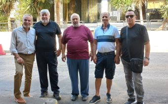 Επίσκεψη της παράταξης «Μαζί με τους Πολίτες» στο αστυνομικό τμήμα για το θέμα της νυχτερινής ηχορύπανσης