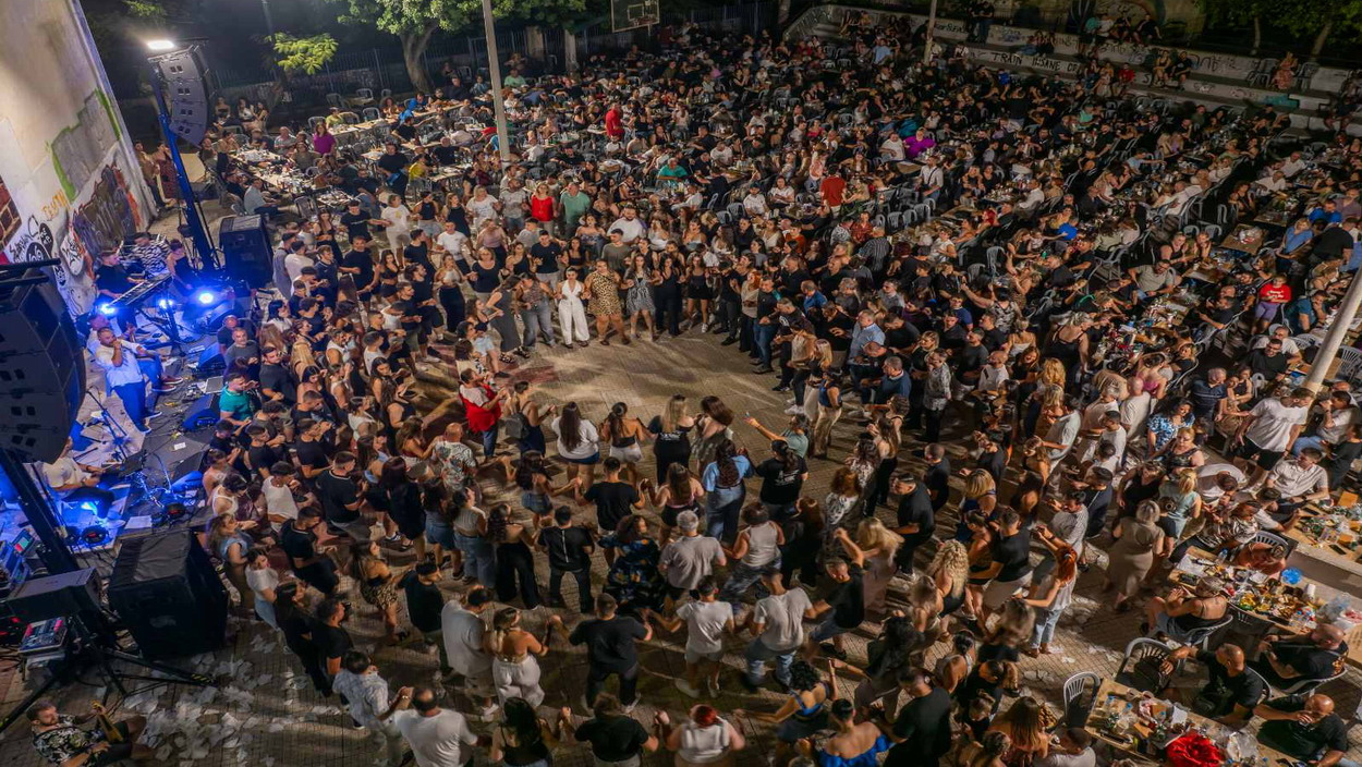 Τεράστια Επιτυχία το «Καλοκαιρινό Αντάμωμα» του ΦΑΡΟΥ