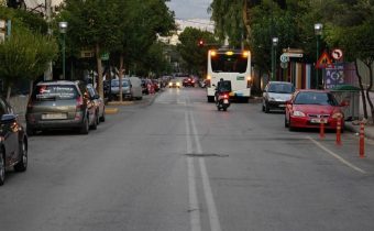 Ανήσυχοι είναι οι κάτοικοι της πόλης μας από την εμφάνιση μεγάλων ομάδων κουνουπιών που επιτίθεται σε ανθρώπους