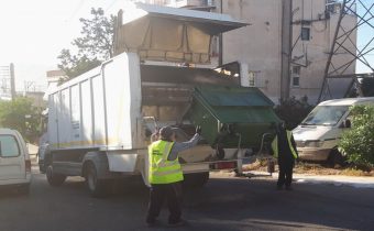 Γιατί δεν πλένονται οι κάδοι απορριμμάτων; – Διαμαρτυρίες κατοίκων – Τι λέει ο δήμος