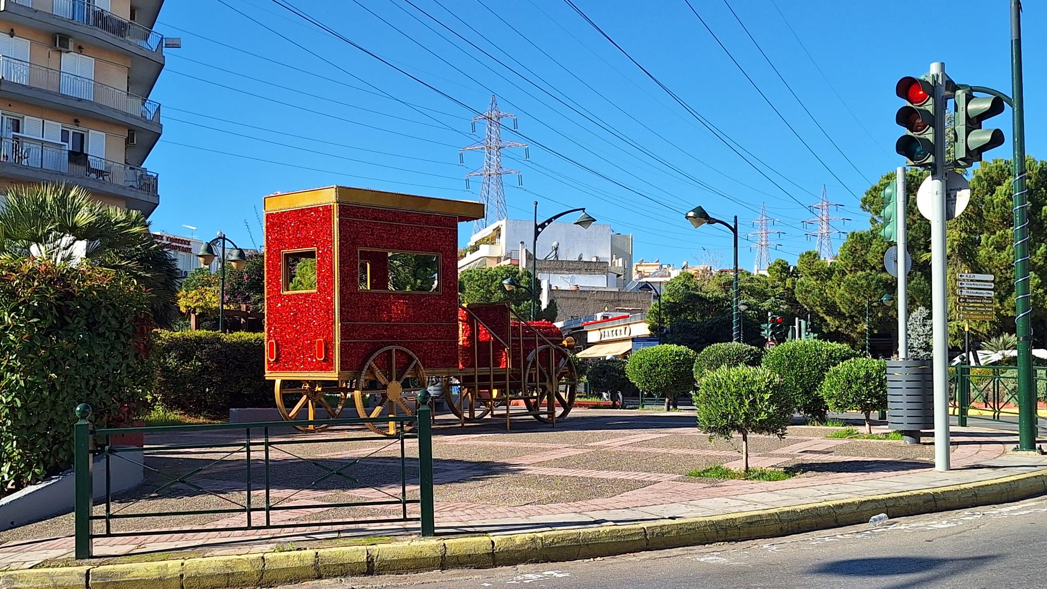Συνεχίζεται η διακόσμηση χώρων στην πόλη μας για το Εορταστικό δωδεκαήμερο